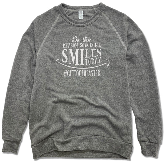 THE SISTER'S CLOSET | FLEECE SWEATSHIRT | WHITE LOGO